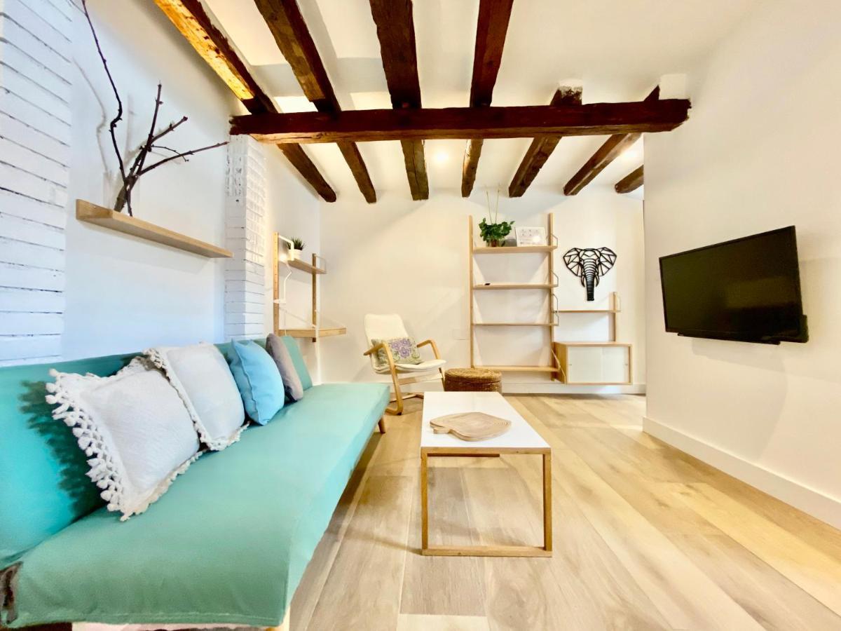 شقة Charming Gran Via Attic مدريد المظهر الخارجي الصورة